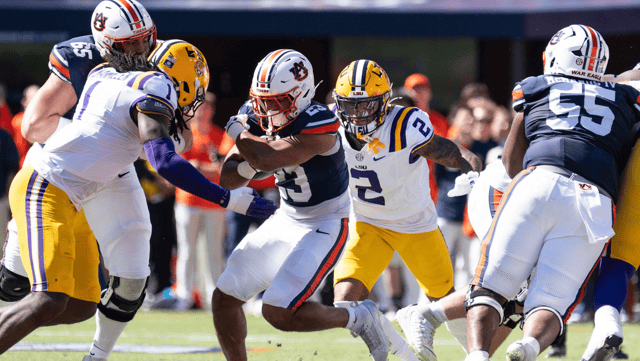 LSU's defense shut down one of the SEC's best mobile QBs in Auburn's Byrum Brown (Photo: USA TODAY Network via Reuters Connect)